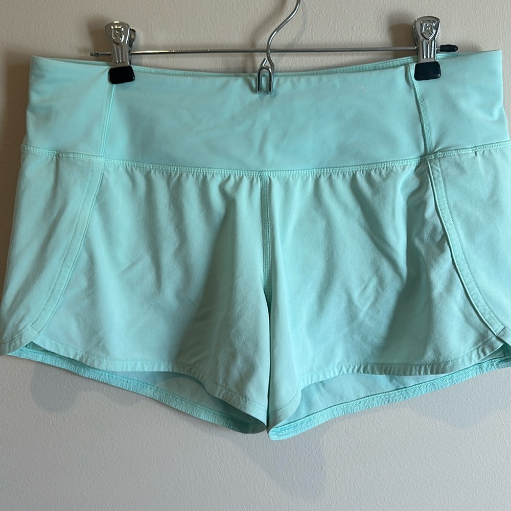 Lululemon mint green speed up shorts